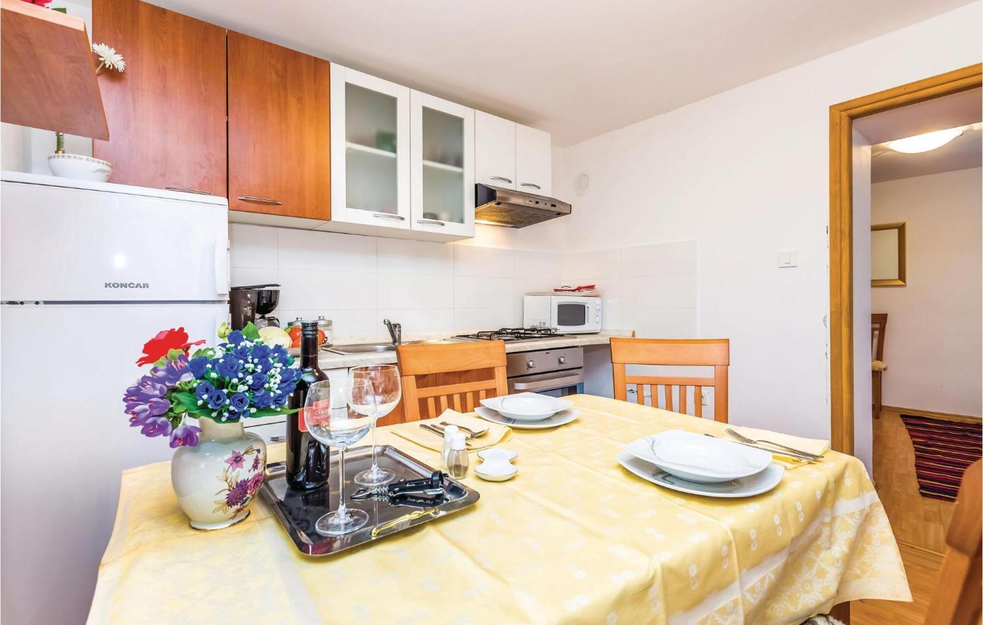 Awesome Apartment In Senj With Wifi ภายนอก รูปภาพ